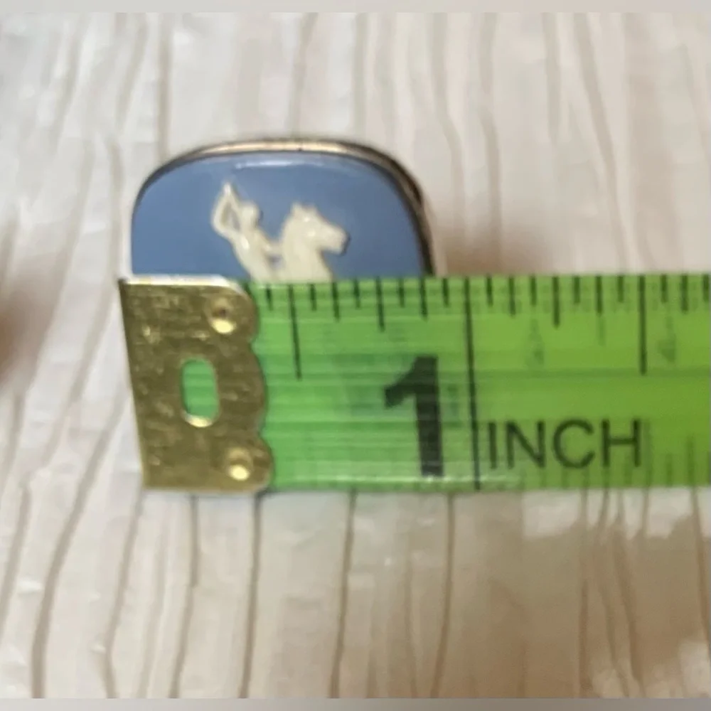 Wedgewood Style Cameo cufflinks - Picture 7 of 8